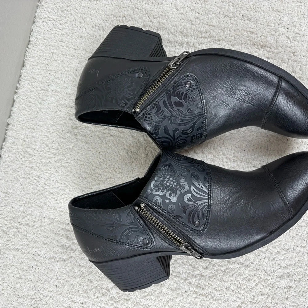 B.O.C. Ankle Booties Womens 10M Black Rosemela Shootie Embossed Upper Block Heel